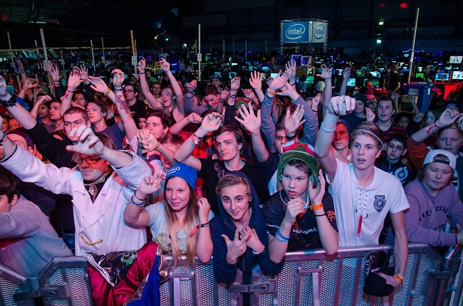 DreamHack Winter 2014 Crowd 1