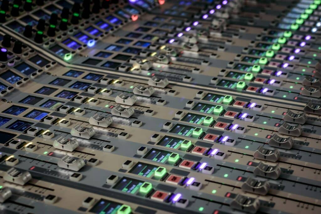 A large soundboard representing the best VSTs for Live Streaming.